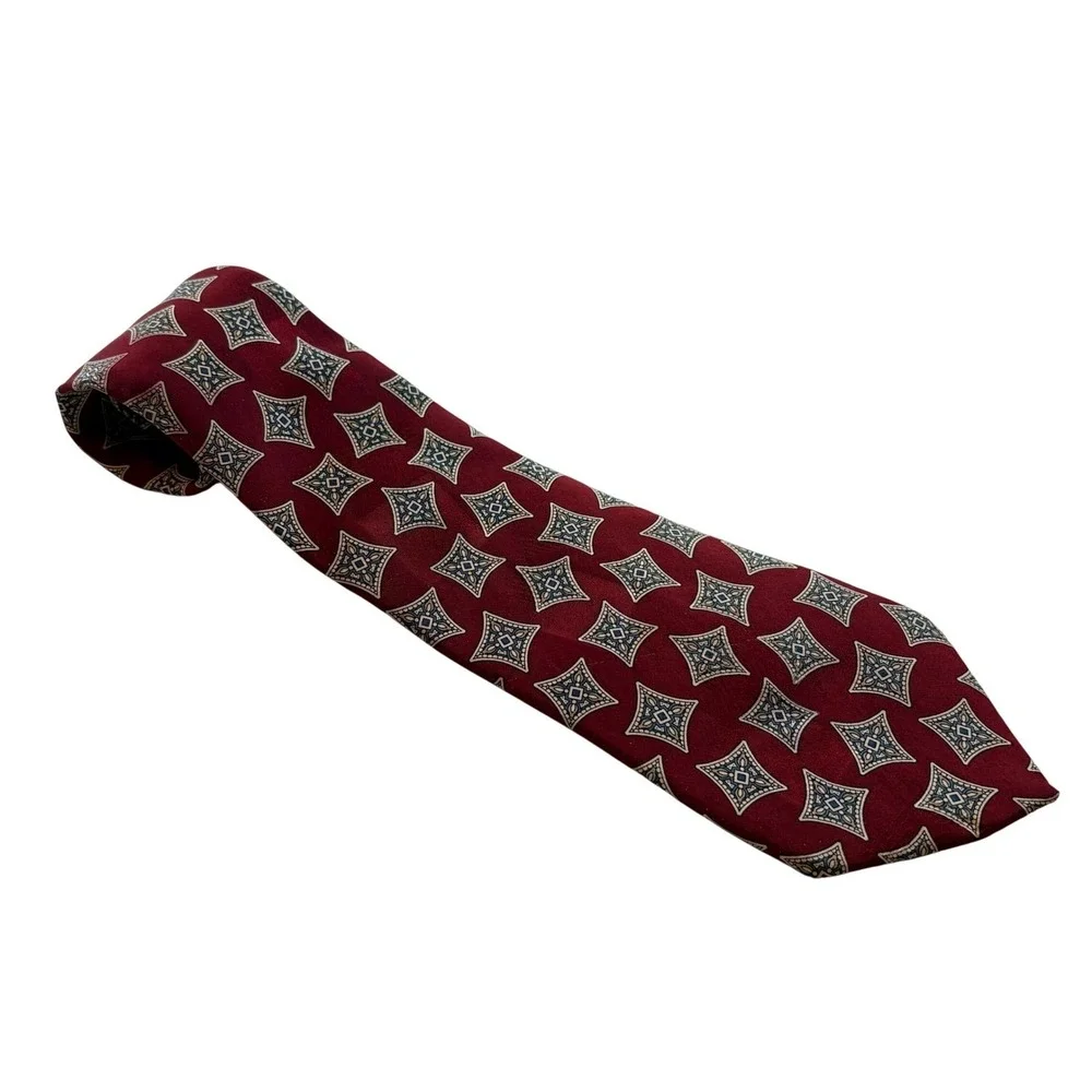 Liberty of London Silk Necktie Mens Burgundy Red Geometric Diamond Classic Tie